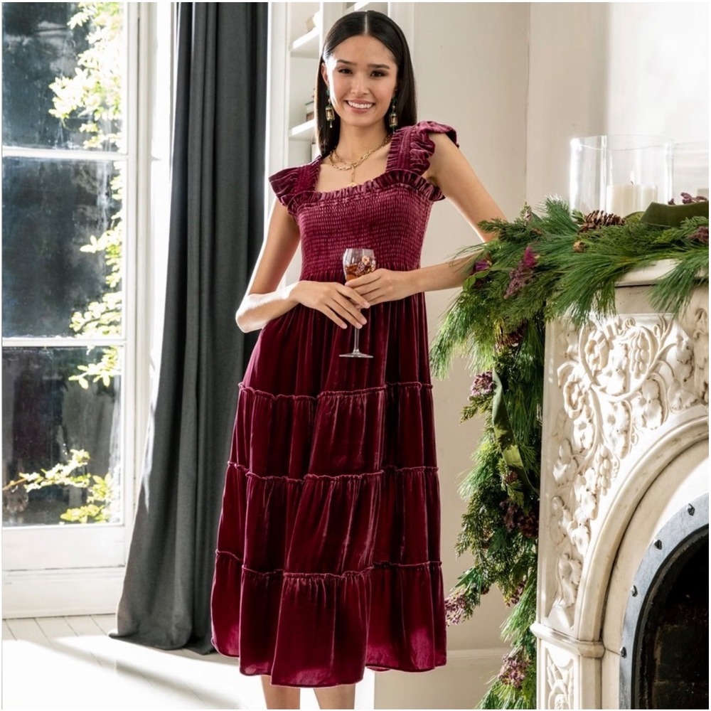 Hill House Ellie Nap Dress Large Velvet Burgundy Wine Smocked Midi Tiered Silk